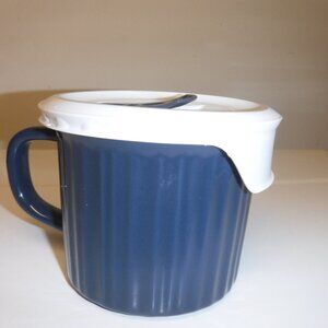 CORNINGWARE 20 OZ CERAMIC MUG WITH LID/VENT